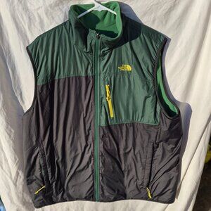 The North Face Men's XL green and gray reversible vest